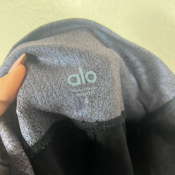 ALO Yoga Metallic Airbrush High Waist Leggings Size Small - Picture 7 of 8